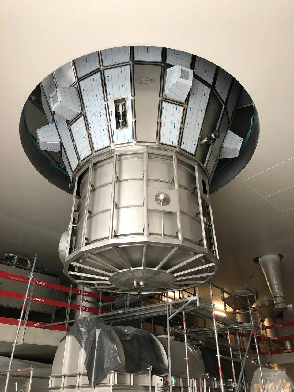 Milk powder dryer